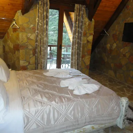 Eco Oneiro Aparthotel