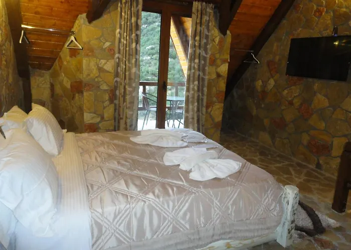 Eco Oneiro Aparthotel