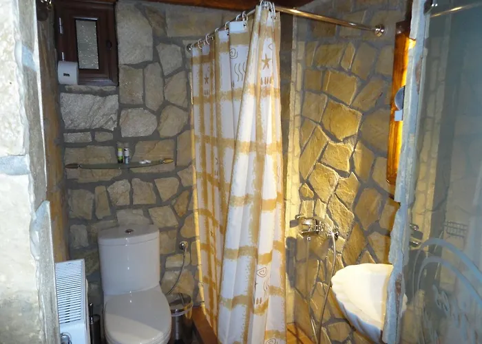 Eco Oneiro Aparthotel 3*